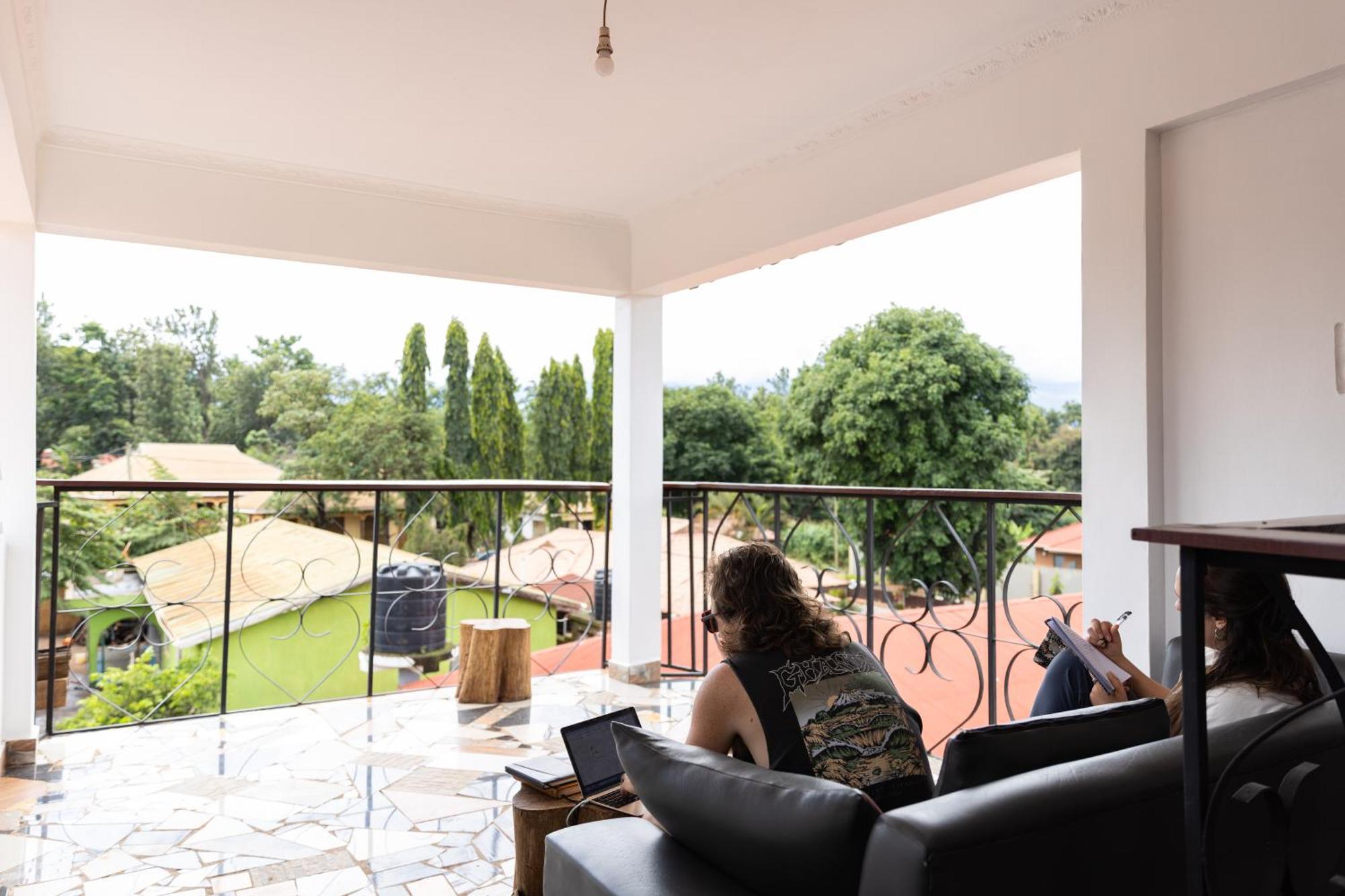 Rafiki Backpackers & Guesthouse Moshi Extérieur photo