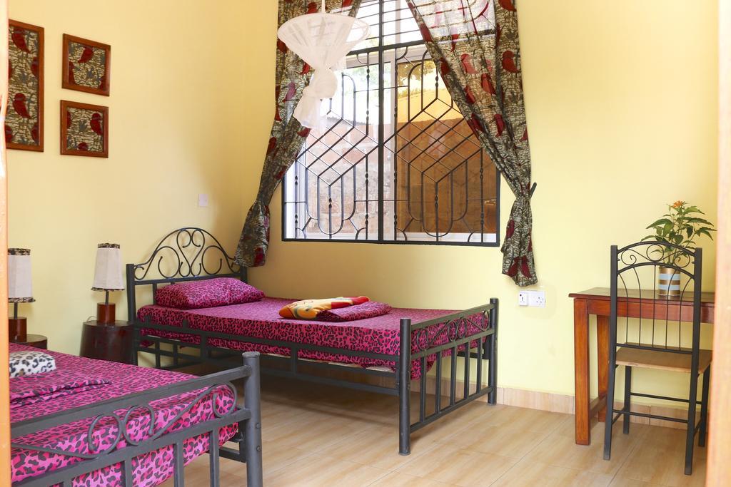 Rafiki Backpackers & Guesthouse Moshi Extérieur photo