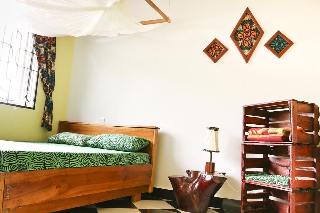 Rafiki Backpackers & Guesthouse Moshi Extérieur photo